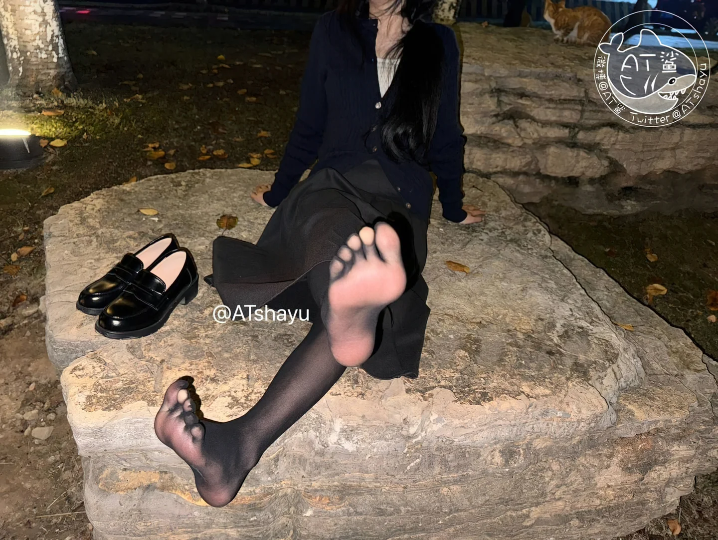 AT鲨 - 户外五指黑丝 [38P-74MB] tg@simisebaisi 【丝足阁】030.webp